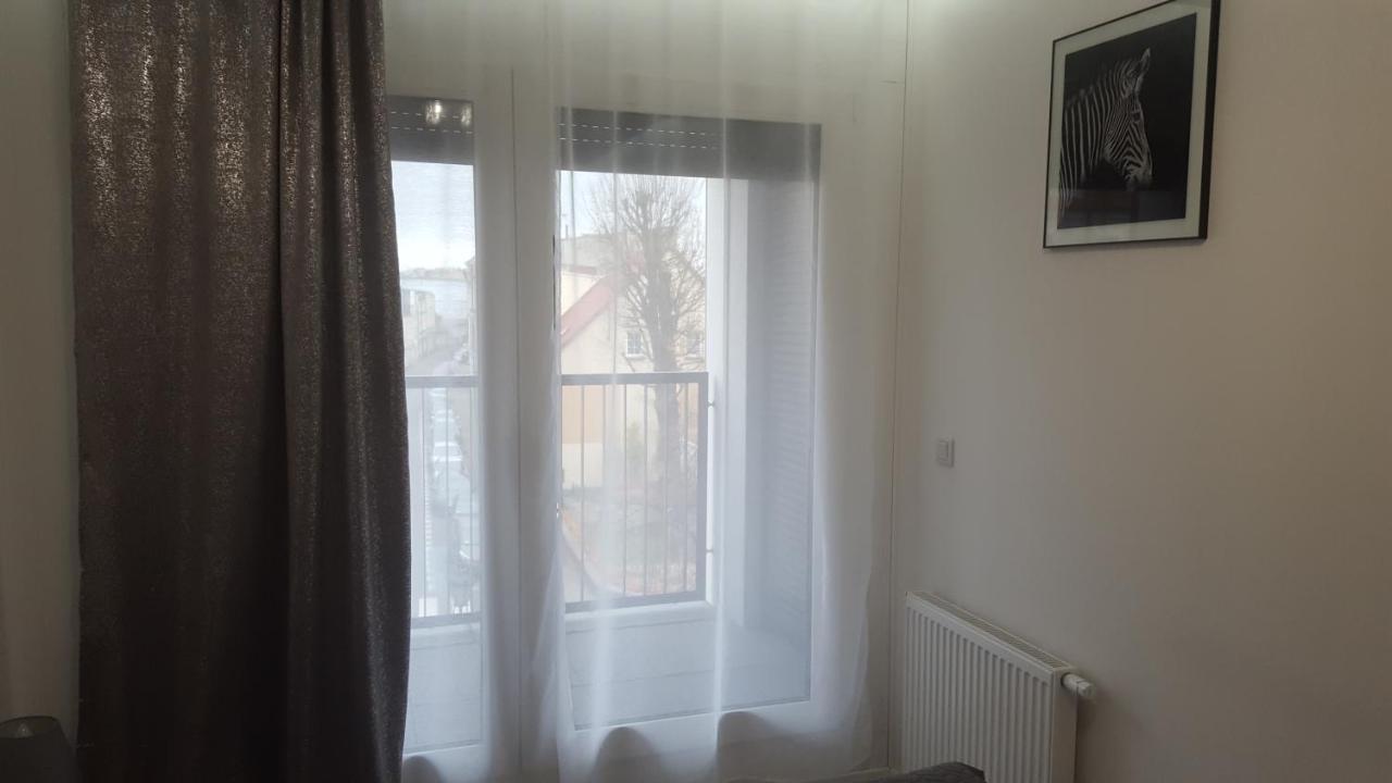 Apartament Skarbowa 2 & Parking Leszno  Dış mekan fotoğraf