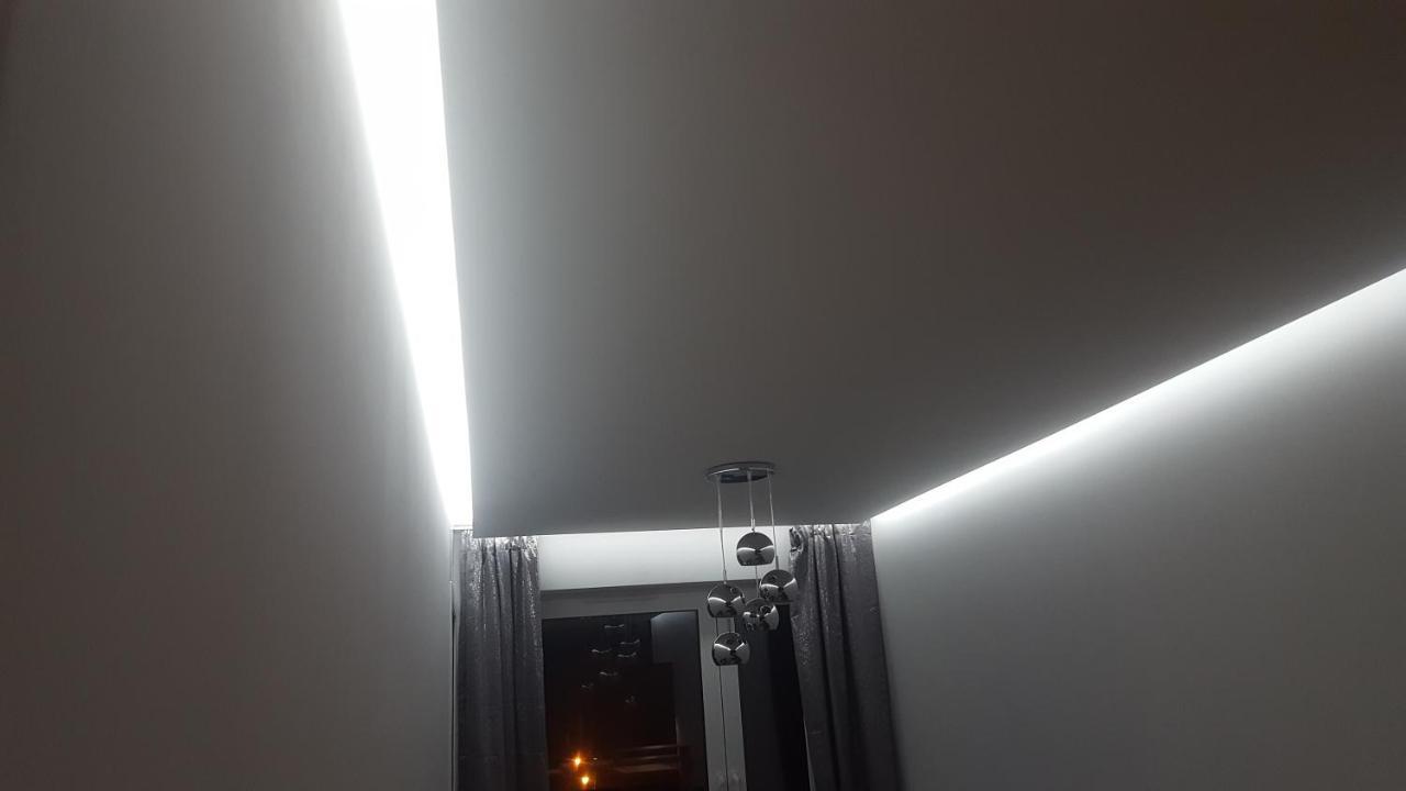 Apartament Skarbowa 2 & Parking Leszno  Dış mekan fotoğraf