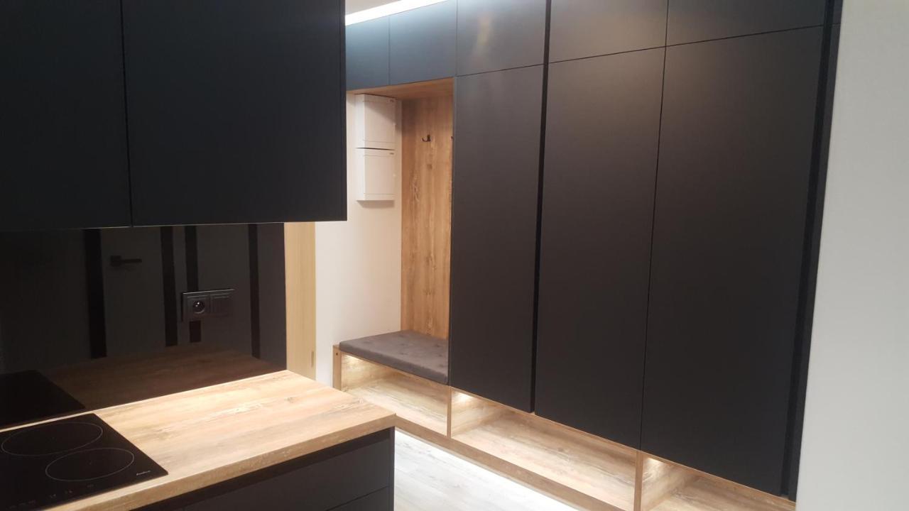 Apartament Skarbowa 2 & Parking Leszno  Dış mekan fotoğraf